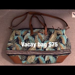 Stella and Dot Vacay bag